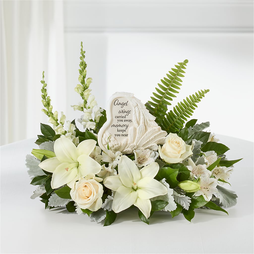 Holding You Close Arrangement –  The Rustic Chicken, Copperas Cove TX