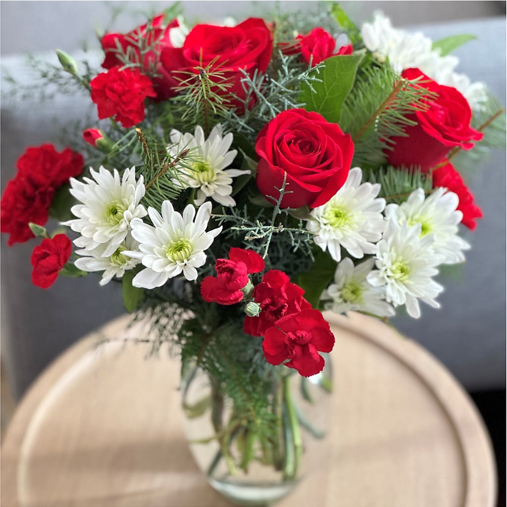 Seasonal Magic Bouquet –  The Rustic Chicken, Copperas Cove TX