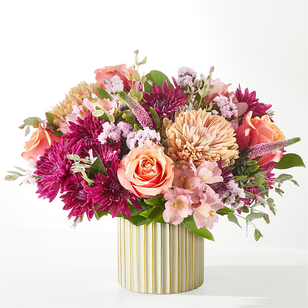 Berry Cobbler Bouquet with Ivory Vase –  The Rustic Chicken, Copperas Cove TX