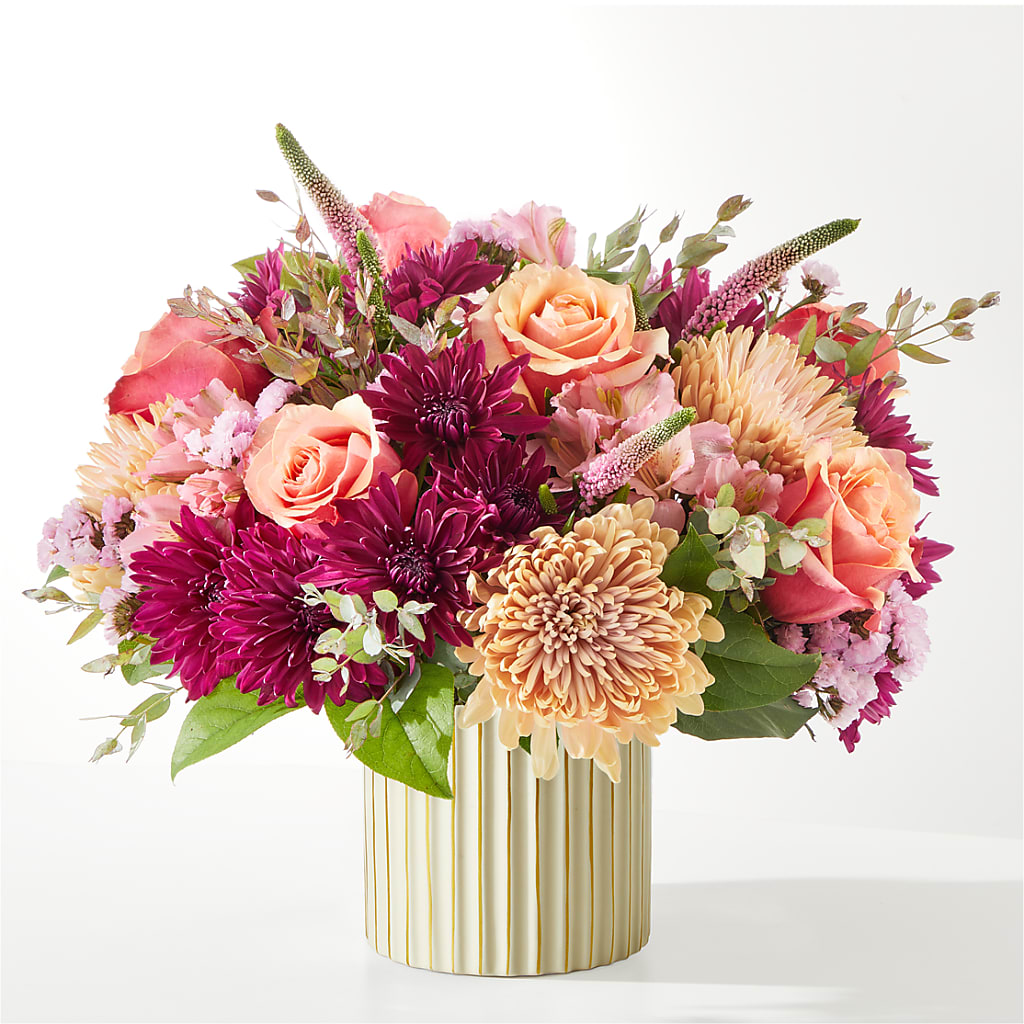 Berry Cobbler Bouquet with Ivory Vase –  The Rustic Chicken, Copperas Cove TX