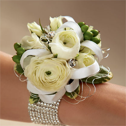 White Wedding Corsage –  The Rustic Chicken, Copperas Cove TX